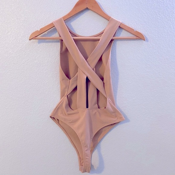Free People Intimately Tan Sleeveless Cross-Back Bodysuit Size XS - Picture 1 of 13